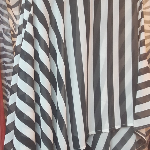 Houndstooth Accessories - Picture 3 of 16